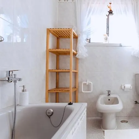 Casa Do Patio - 3 Bedrooms, Ponte Rol توريس فيدراس