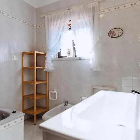 Casa Do Pátio - 3 Bedrooms, Ponte Rol Casa de Férias *