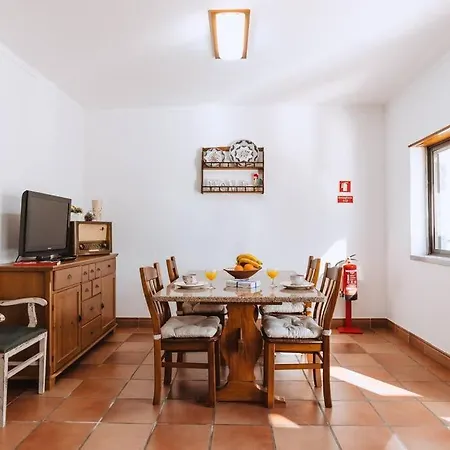 Casa Do Patio - 3 Bedrooms, Ponte Rol Semesterbostad Torres Vedras