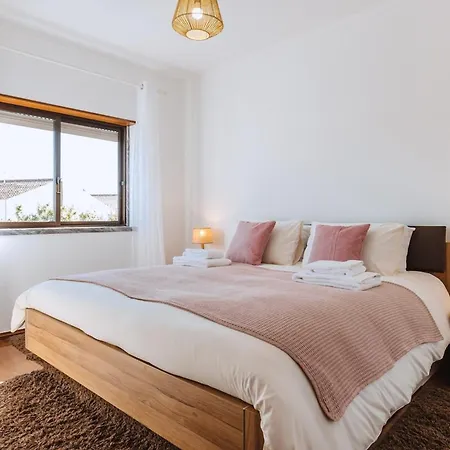 Casa Do Patio - 3 Bedrooms, Ponte Rol * Torres Vedras
