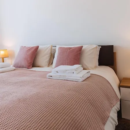 Casa Do Patio - 3 Bedrooms, Ponte Rol Villa *