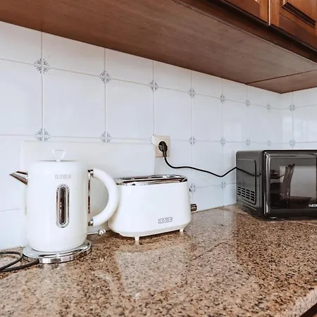 Casa Do Patio - 3 Bedrooms, Ponte Rol Villa