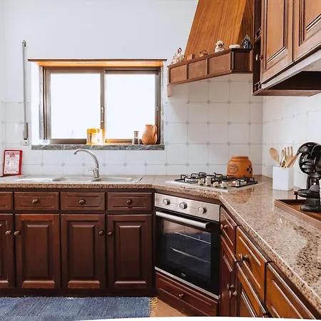 Casa Do Patio - 3 Bedrooms, Ponte Rol Villa *