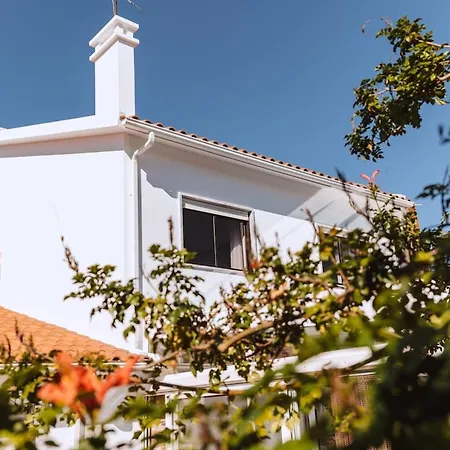 Casa Do Patio - 3 Bedrooms, Ponte Rol Villa *