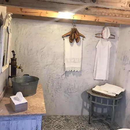 Casa Do Patio - 3 Bedrooms, Ponte Rol Torres Vedras